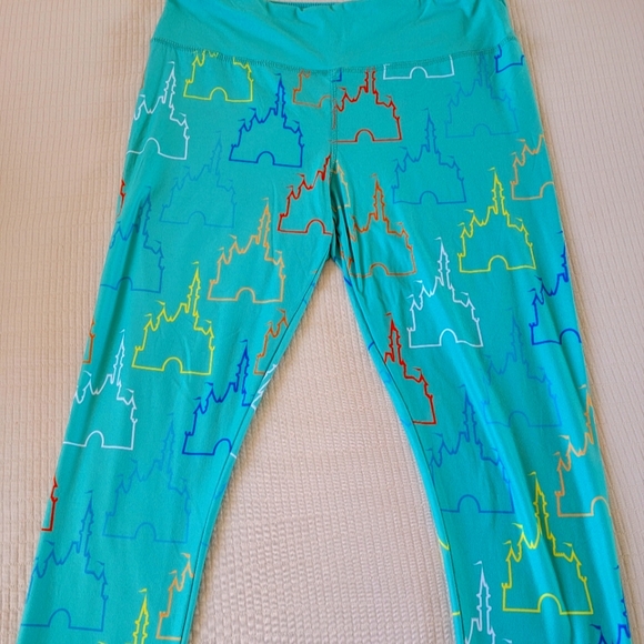 DISNEY AUTHENTIC  COMFORT FIT LEGGINGS - Picture 1 of 2